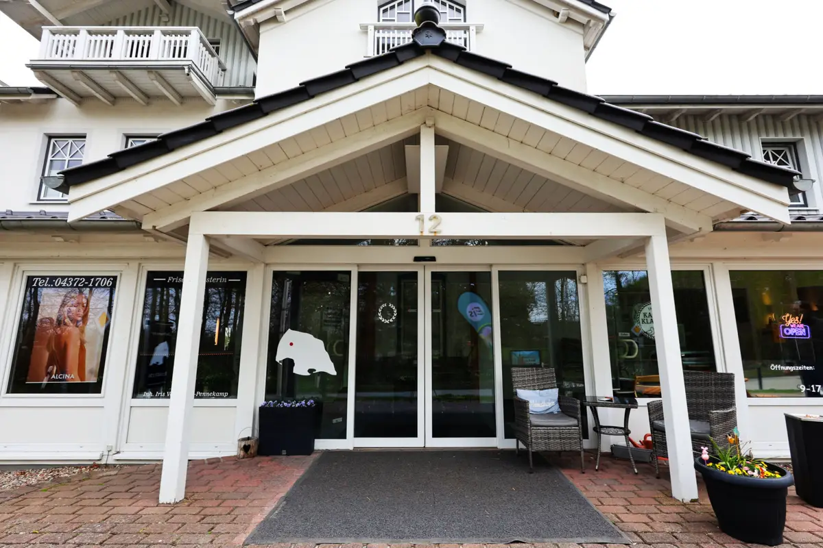 Innenansicht des Friseursalons Die Frisuren Iris in Petersdorf auf Fehmarn
